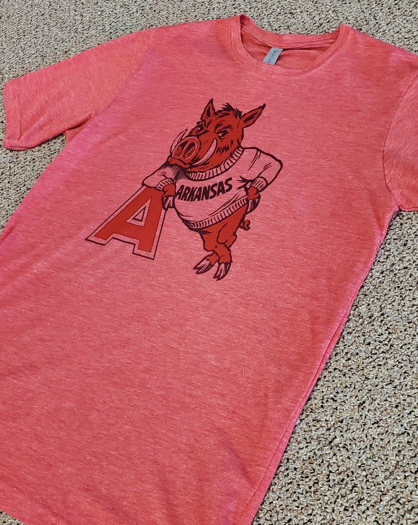 the Razorback Lean Unisex Tee